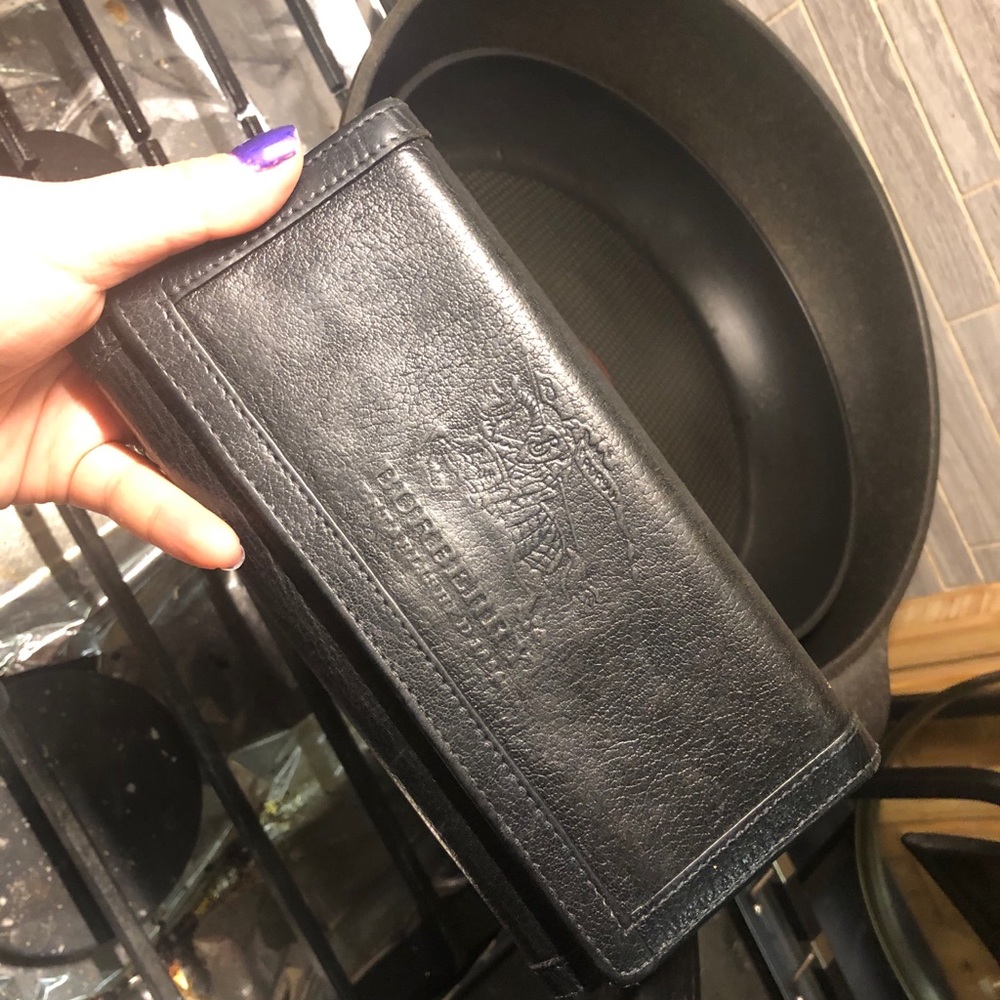 BURBERRY long wallet
